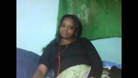 larissa645771 online show from March 2026 07:30:01 PM