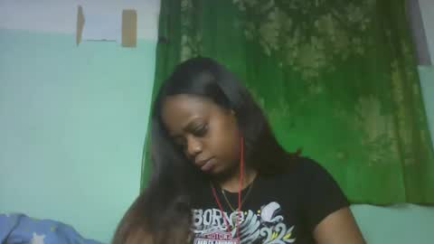 larissa645771 online show from March 2026 07:28:02 PM