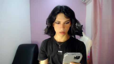 larry online show from April 2026 08:50:01 PM