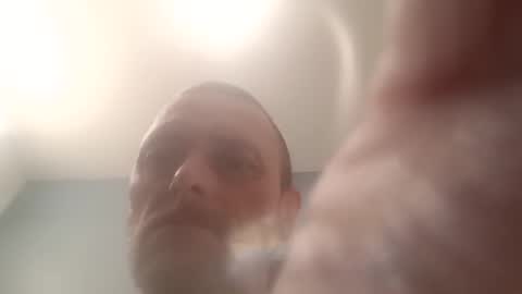 Snapshot of larrybostic45 chatting on November 2025 03:05:01 AM larrybostic45 online show from November 2025 03:05:01 AM