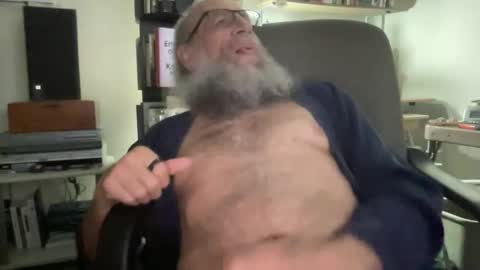 chris online show from April 2026 01:42:02 PM