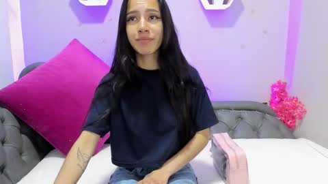 Tania  online show from February 2026 12:20:01 PM