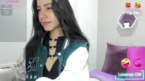 Tania  online show from June 2026 01:38:02 PM
