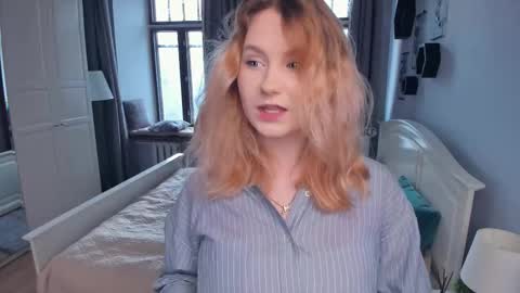 Julia online show from October 2025 11:00:01 AM