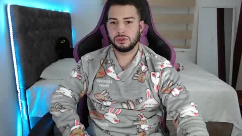 Snapshot of latam_ chatting on March 2025 05:24:02 AM YOUR BABY online show from March 2025 05:24:02 AM