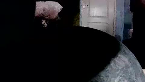 Snapshot of latexchris77 chatting on April 2026 07:42:01 AM latexchris77 online show from April 2026 07:42:01 AM