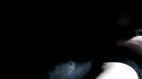 Snapshot of latexchris77 chatting on April 2026 06:05:01 PM latexchris77 online show from April 2026 06:05:01 PM