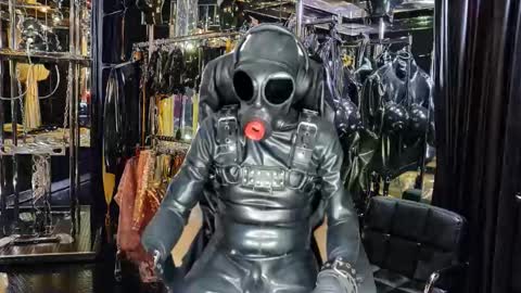 Snapshot of latexlover202 chatting on February 2026 11:12:01 PM latexlover202 online show from February 2026 11:12:01 PM