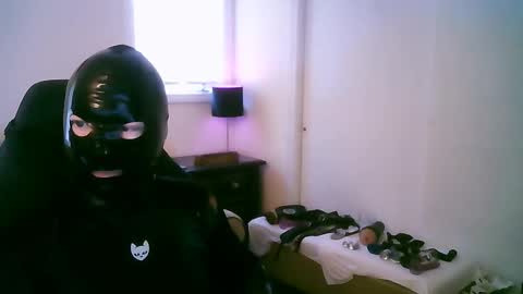 latexminheadroom online show from September 2025 09:25:02 PM
