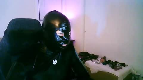 Snapshot of latexminheadroom chatting on October 2025 02:19:02 AM latexminheadroom online show from October 2025 02:19:02 AM