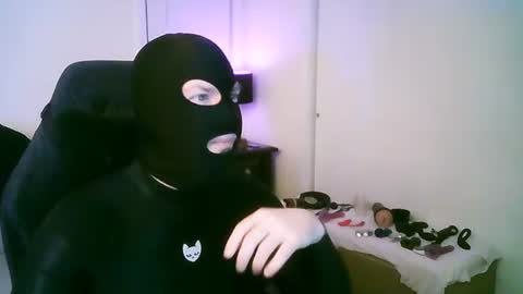 latexminheadroom online show from July 2026 06:04:02 AM