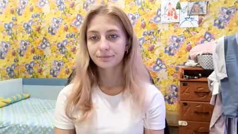 Snapshot of laticiacalicutt chatting on October 2025 06:43:01 AM Amelia online show from October 2025 06:43:01 AM