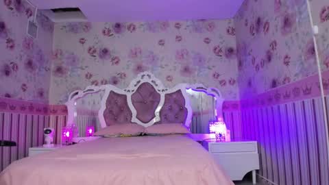 Snapshot of latin_ashley_ chatting on March 2025 05:35:01 AM Valeria online show from March 2025 05:35:01 AM