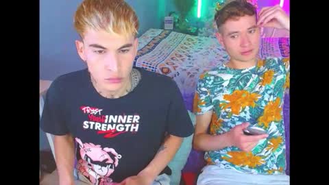 Snapshot of latin_boysxxx_ chatting on December 2025 06:04:01 PM latin_boysxxx_ online show from December 2025 06:04:01 PM