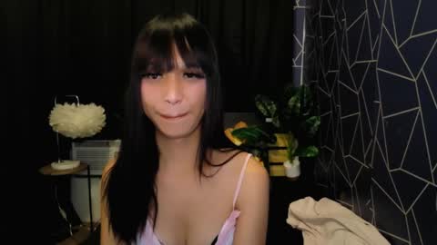 Snapshot of latina_andrea chatting on March 2026 01:07:02 PM latina_andrea online show from March 2026 01:07:02 PM
