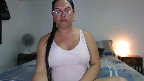 FLOR SALVAJE online show from November 2025 08:57:01 PM