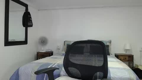 FLOR SALVAJE online show from December 2025 12:41:01 AM