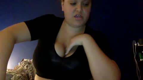 Snapshot of latinagoddess_isa chatting on September 2025 11:52:02 PM latinagoddess_isa online show from September 2025 11:52:02 PM