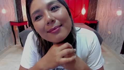 EMMA   online show from November 2025 02:50:02 PM