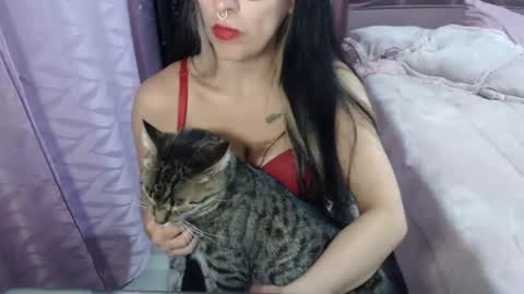 Snapshot of latinboobs23 chatting on December 2024 02:41:01 AM latinboobs23 online show from December 2024 02:41:01 AM