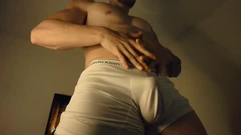Snapshot of latinboyvip_ chatting on May 2026 01:38:01 PM LatinBoyVIP Colombian online show from May 2026 01:38:01 PM