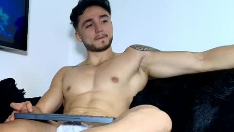 Snapshot of latinboyvip_ chatting on May 2026 02:31:02 AM LatinBoyVIP Colombian online show from May 2026 02:31:02 AM