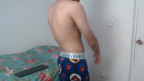 Snapshot of latinbunny7779 chatting on December 2024 05:51:01 AM camilo online show from December 2024 05:51:01 AM