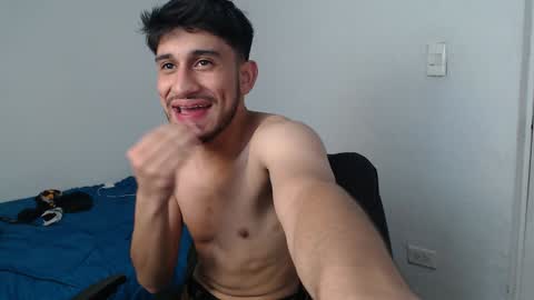 Snapshot of latinbunny7779 chatting on January 2025 04:58:01 AM camilo online show from January 2025 04:58:01 AM