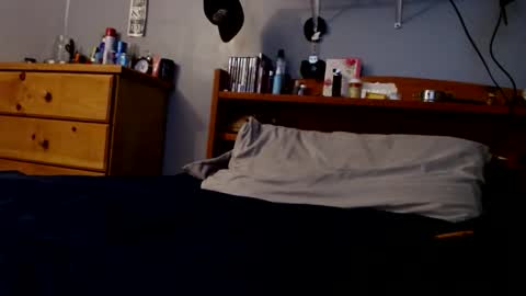 lee  james online show from December 2025 08:54:01 AM