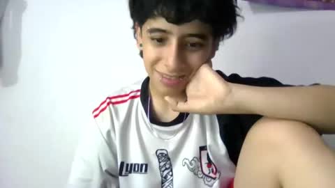 latinheatx22 online show from April 2026 04:12:02 PM