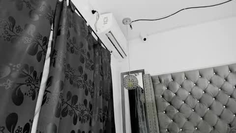 Snapshot of latinhotboys1 chatting on December 2024 06:11:01 AM Zeus online show from December 2024 06:11:01 AM