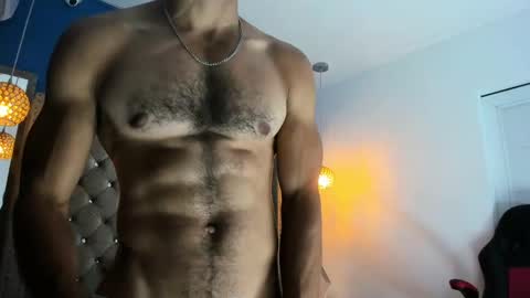 Snapshot of latinhotboys1 chatting on January 2025 07:38:02 AM Zeus online show from January 2025 07:38:02 AM