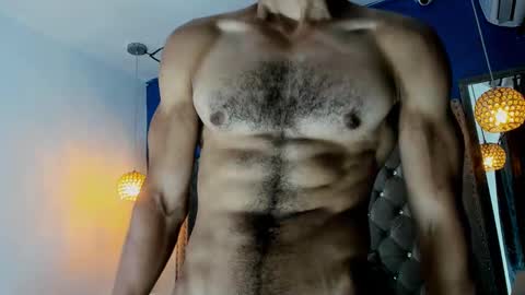 Snapshot of latinhotboys1 chatting on February 2025 08:33:02 AM Zeus online show from February 2025 08:33:02 AM