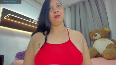 Vanessa online show from April 2026 12:51:02 PM