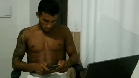 latinmarian online show from March 2026 10:48:01 PM