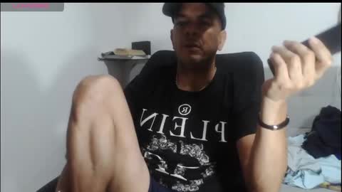 latinmartin254 online show from May 2026 03:45:02 AM