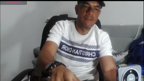 latinmartin254 online show from May 2026 01:34:02 AM