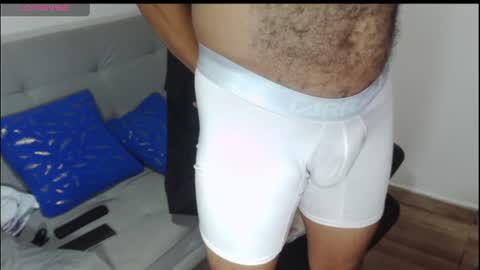 latinmartin254 online show from June 2026 02:01:01 AM