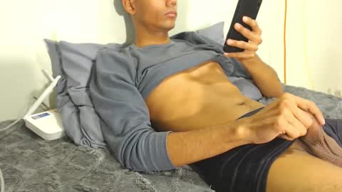 Snapshot of latinmilker chatting on January 2025 07:12:01 PM Andy online show from January 2025 07:12:01 PM