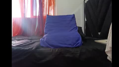 Latinxsex online show from March 2026 04:32:01 PM