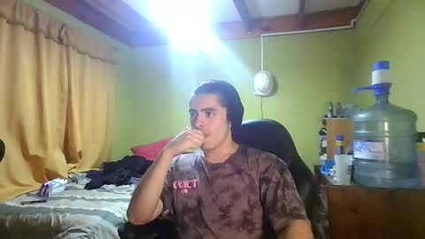 Snapshot of latinn_babe chatting on March 2026 04:29:01 AM latinn_babe online show from March 2026 04:29:01 AM