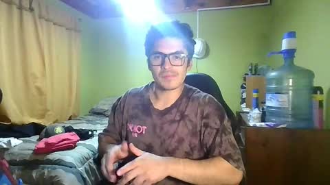 Snapshot of latinn_babe chatting on March 2026 06:02:02 AM latinn_babe online show from March 2026 06:02:02 AM