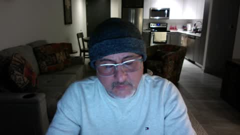 Snapshot of latinnous chatting on February 2025 02:25:02 AM QS - INDEPENDENT MODEL online show from February 2025 02:25:02 AM
