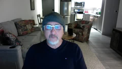 Snapshot of latinnous chatting on February 2025 05:47:01 AM QS - INDEPENDENT MODEL online show from February 2025 05:47:01 AM