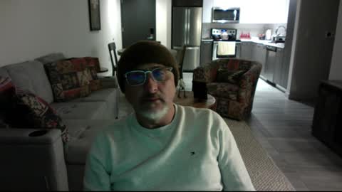 Snapshot of latinnous chatting on February 2025 02:09:02 AM QS - INDEPENDENT MODEL online show from February 2025 02:09:02 AM