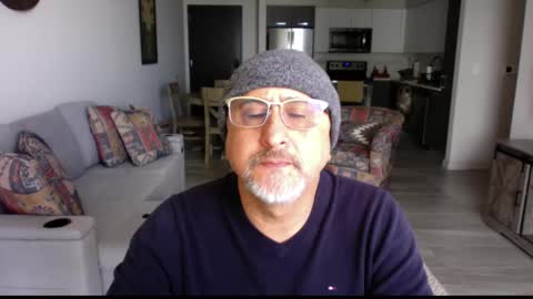 Snapshot of latinnous chatting on February 2025 05:29:02 PM QS - INDEPENDENT MODEL online show from February 2025 05:29:02 PM