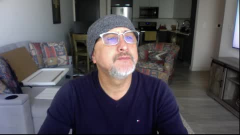 Snapshot of latinnous chatting on March 2025 03:16:02 PM QS - INDEPENDENT MODEL online show from March 2025 03:16:02 PM