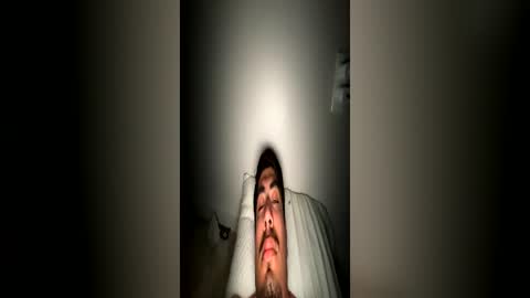 latino_muscular online show from June 2026 06:49:01 AM