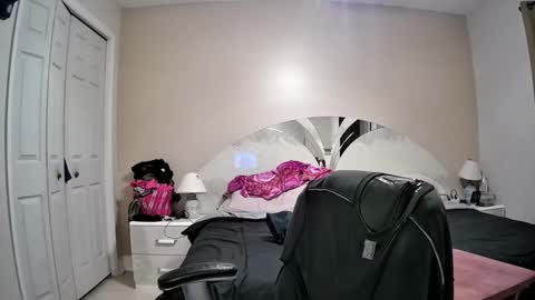 Snapshot of latinoinfla chatting on November 2025 01:26:02 AM latinoinfla online show from November 2025 01:26:02 AM