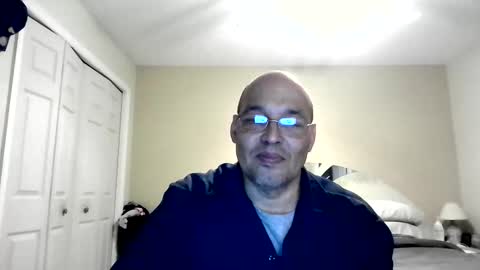 latinoinfla online show from March 2026 11:01:01 PM